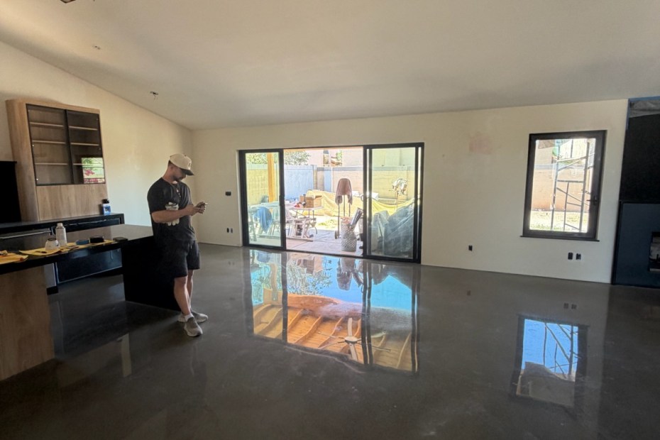 High gloss polished concrete floor in an open-plan residence in Phoenix, Arizona